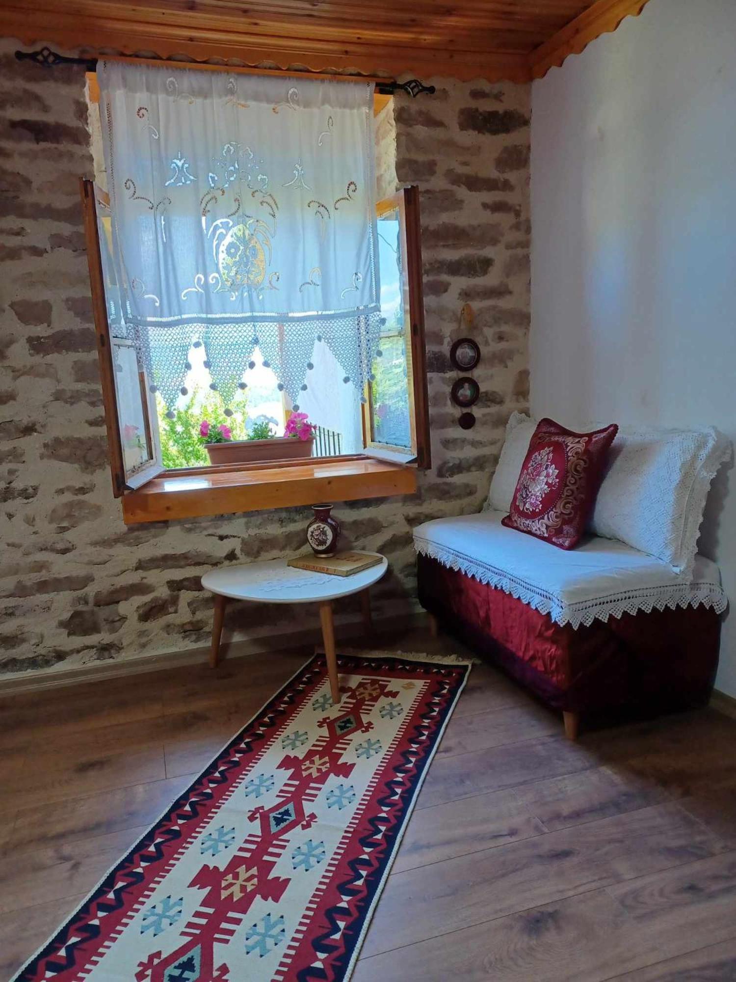 Guest House Hasko Gjirokastër Quarto foto